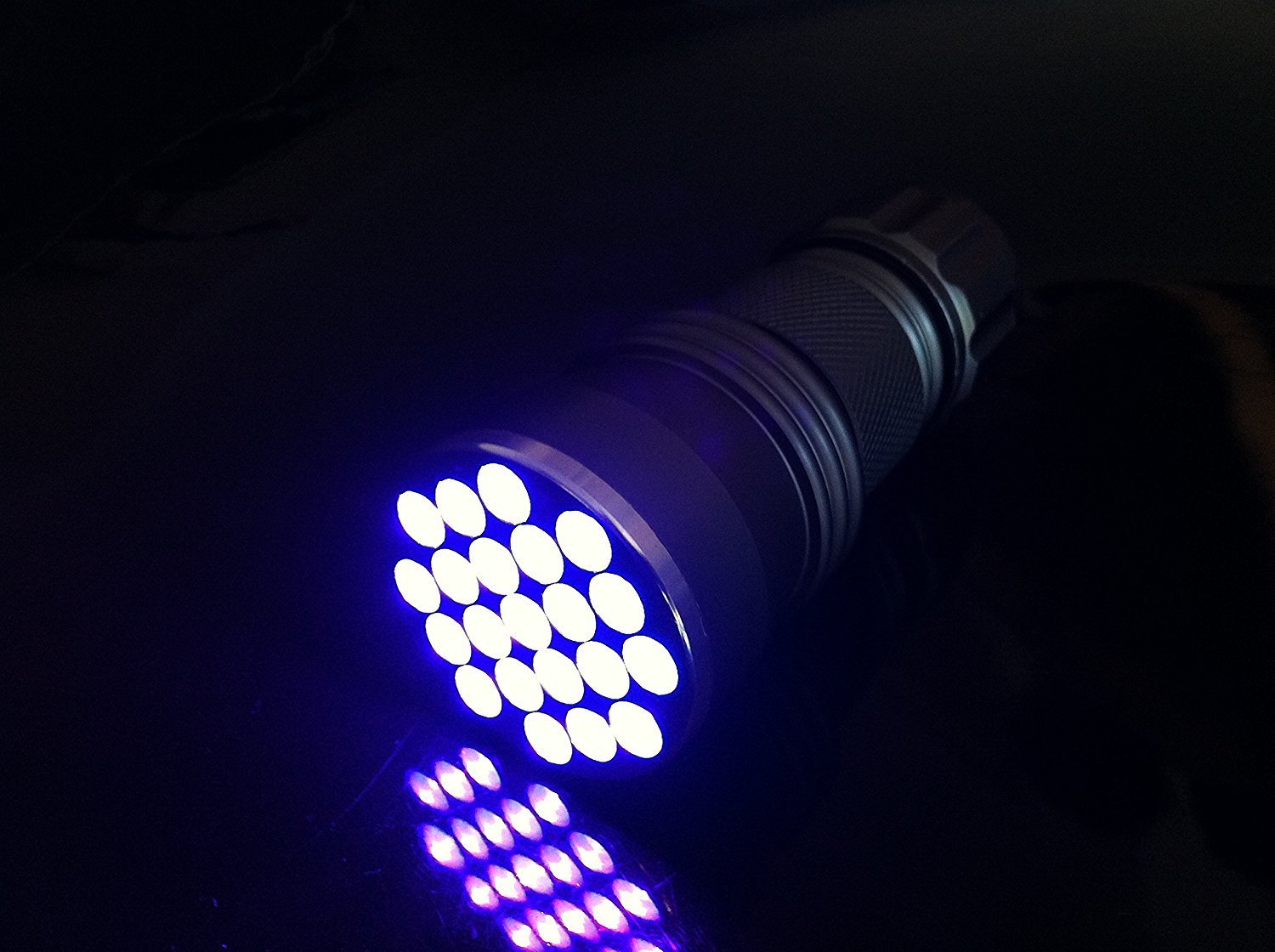 The 10 Best UV Flashlights